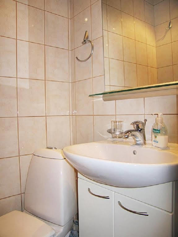 Astra City Centre Apartment Tallinn Exteriör bild